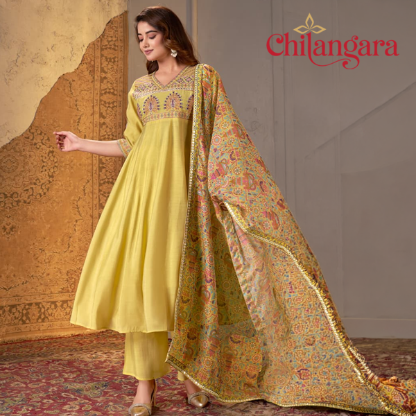 Color-pastel sky blue and pastel yellow available